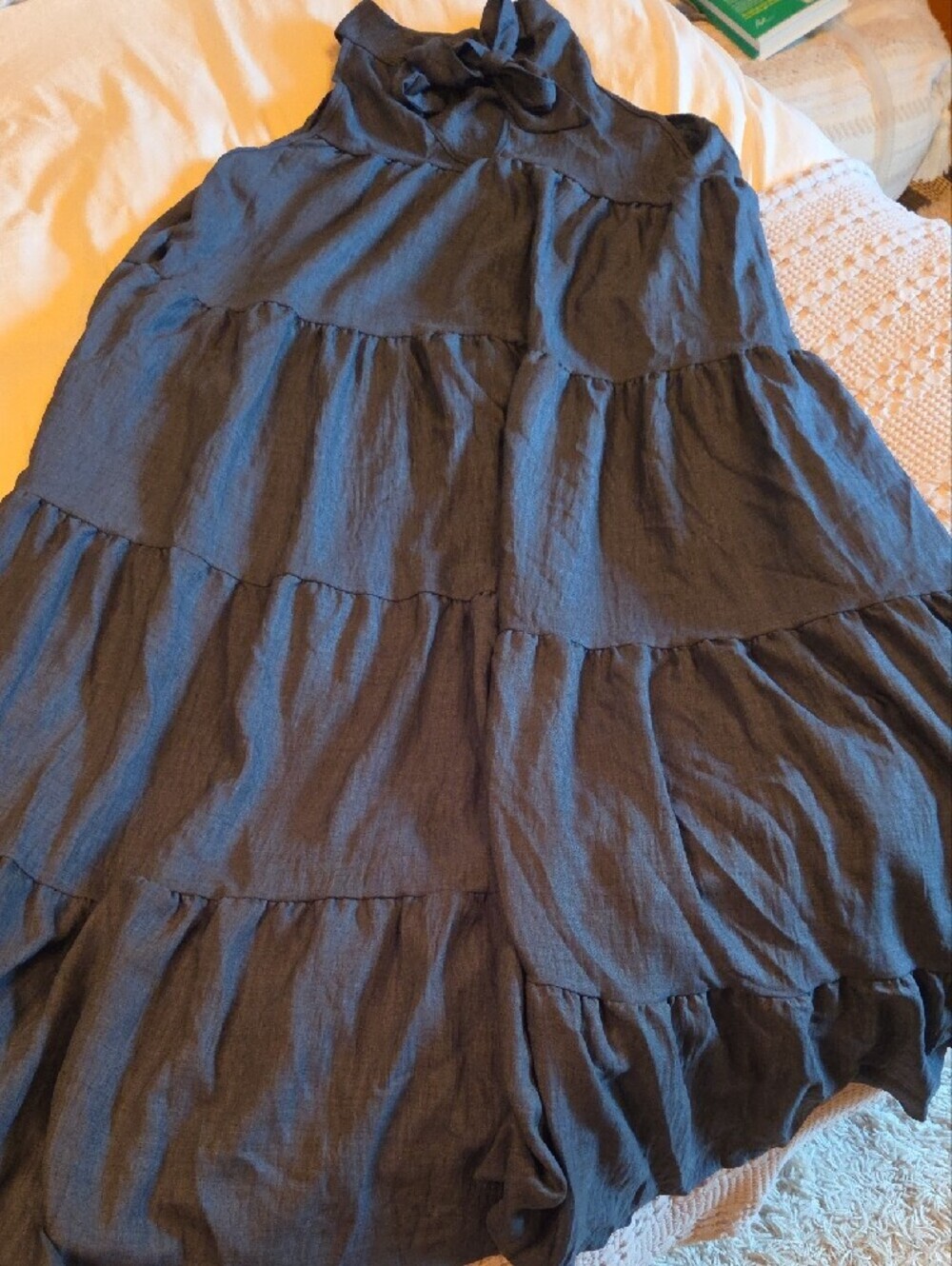 SHEIN Charcoal Tiered Maxi Skirt - Picture 2 of 3